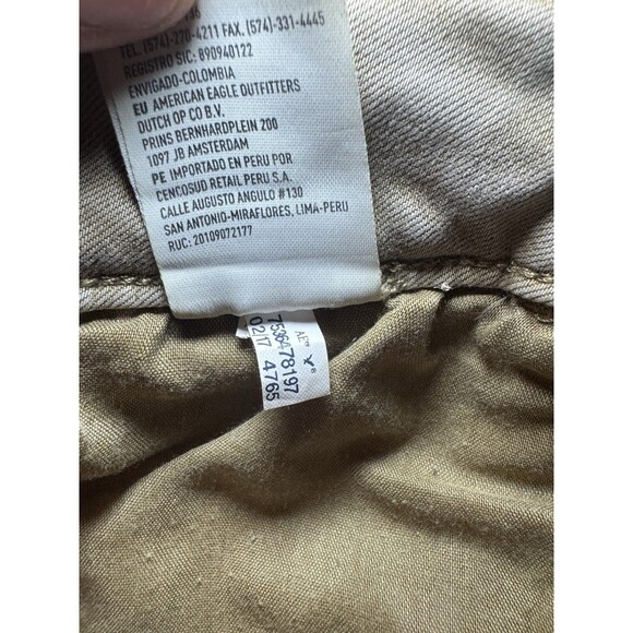 American Eagle Womens Size 0 Khaki Tan Shorts Medium Wash Midi Inseam 5" Bermuda - Picture 4 of 6